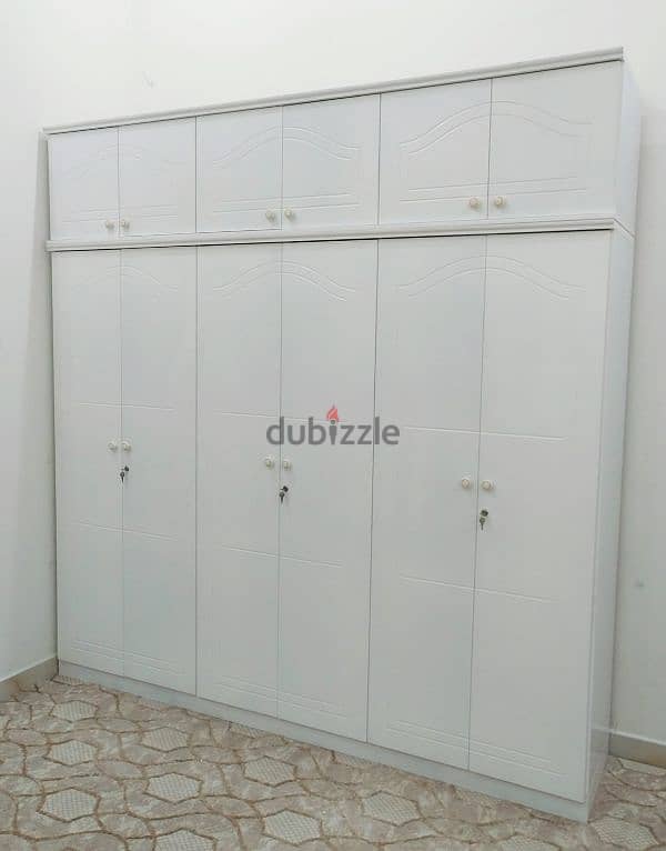 Bed and mattress and big cupboard selling. 30032896 1