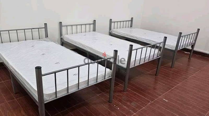 Bed and mattress and big cupboard selling. 30032896 17