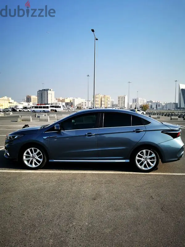 شيري أريزو 202365065106005633123