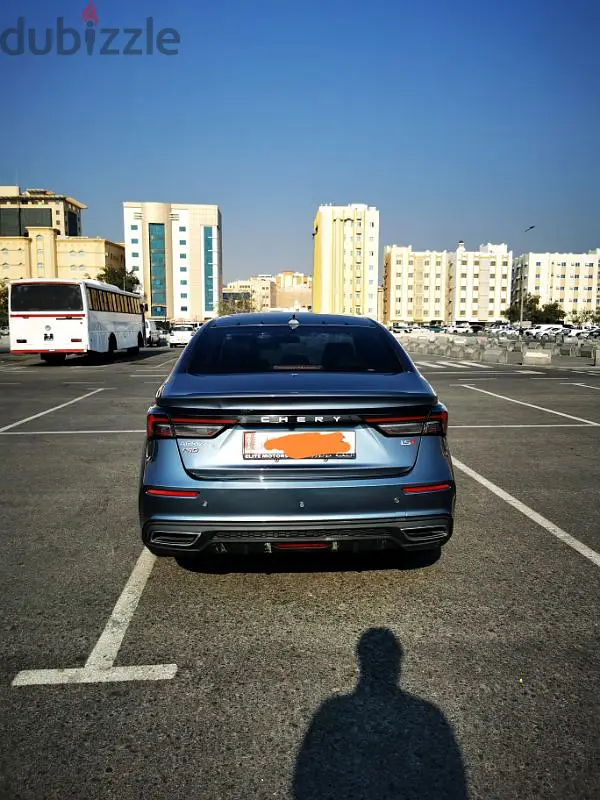 شيري أريزو 202365065106005633121