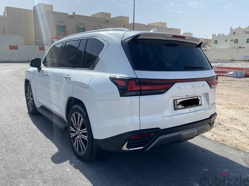 Lexus LX 600 2023 Premium 1