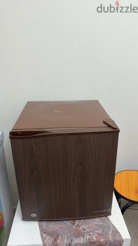 ثلاجة حالة ممتازة