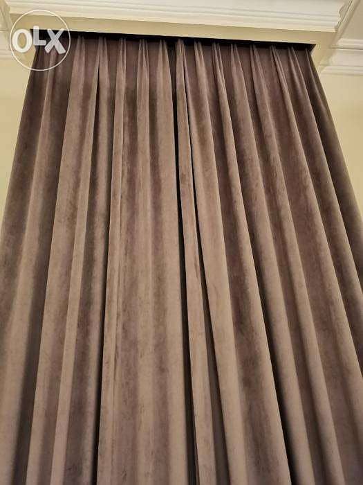 Residence curtains in Qatar  ستائر الإقامة 4