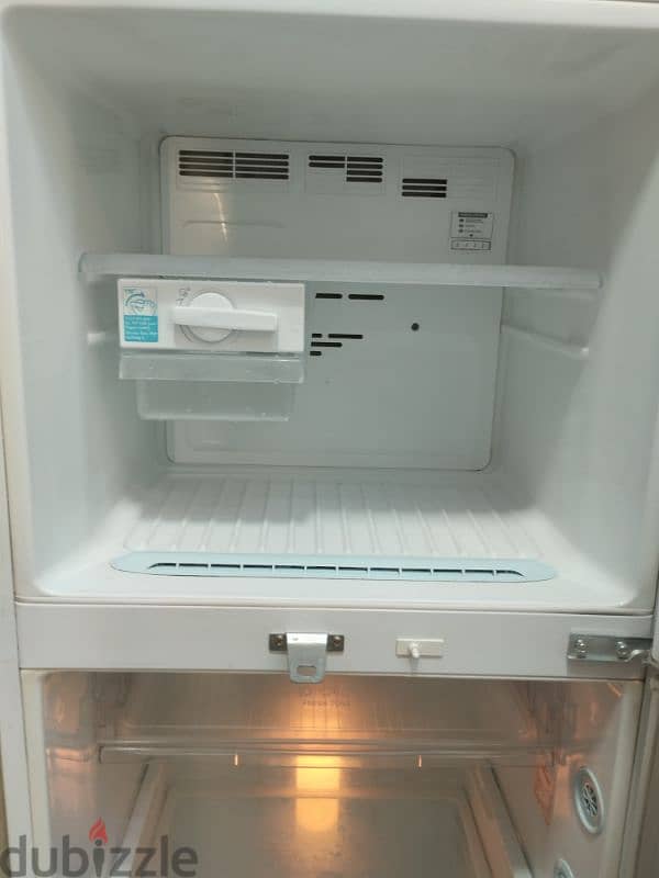LG Fridge 300l in New Condition working Perfect 4