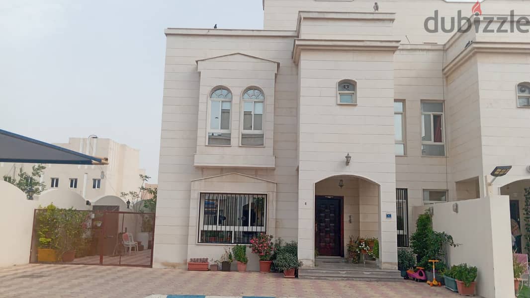 للايجار فيلا بابوهامور 9