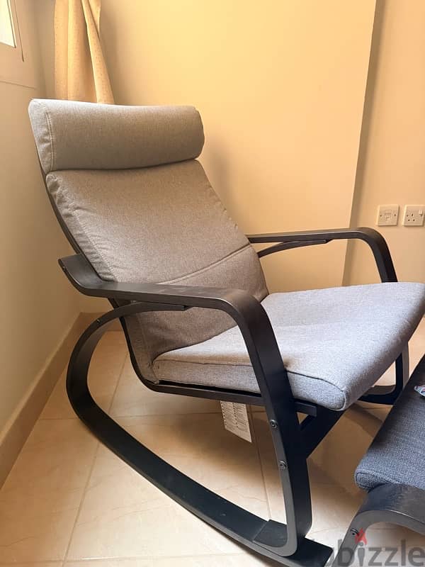 Rocking chair + Footstool 2