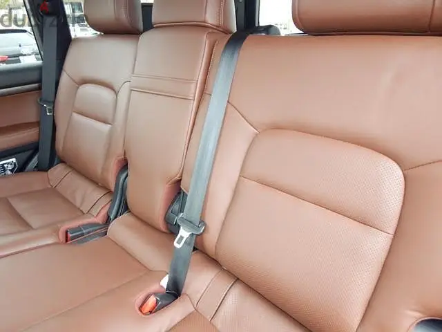 Toyota Land Cruiser 2016442579191197214723