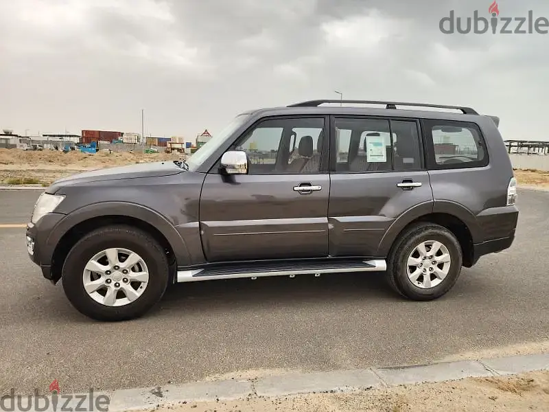 Booking Only: 500 QAR Mitsubishi Pajero 2019 GLS 2019449543436344371203