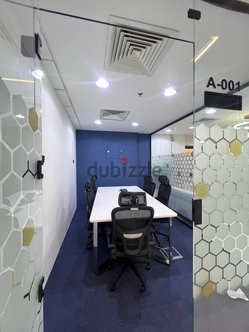 Rental office space in Doha, Qatar / MOCI approved office space for TL 7