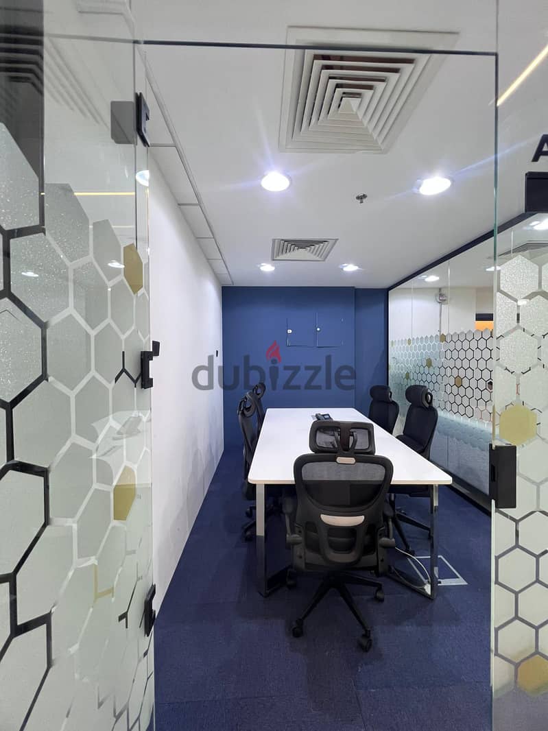 Rental office space in Doha, Qatar / MOCI approved office space for TL 9