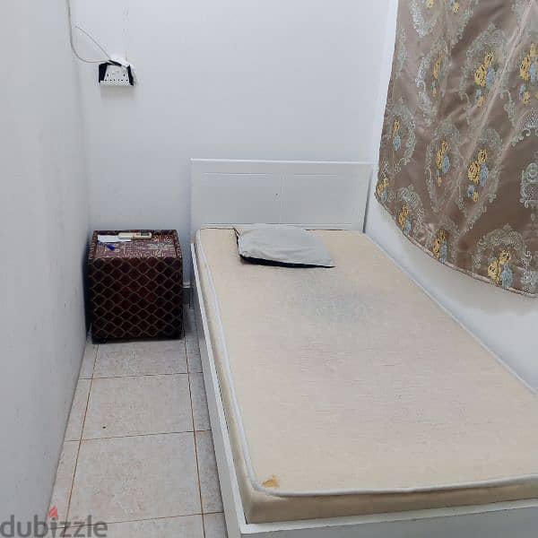 partition room available - Rooms for Rent - 120361059