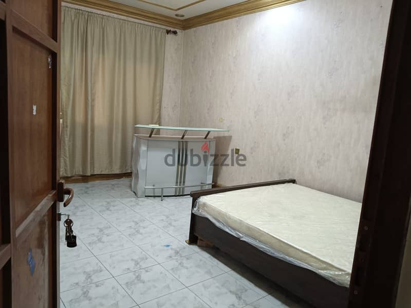 Big room with attached in Ain khalid - Rooms for Rent - 120361255