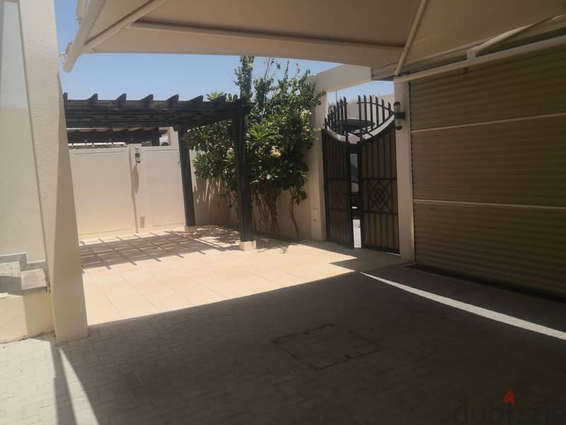 High quality 5BD Stand Alone villa 8