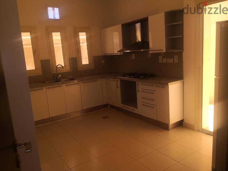 High quality 5BD Stand Alone villa 3