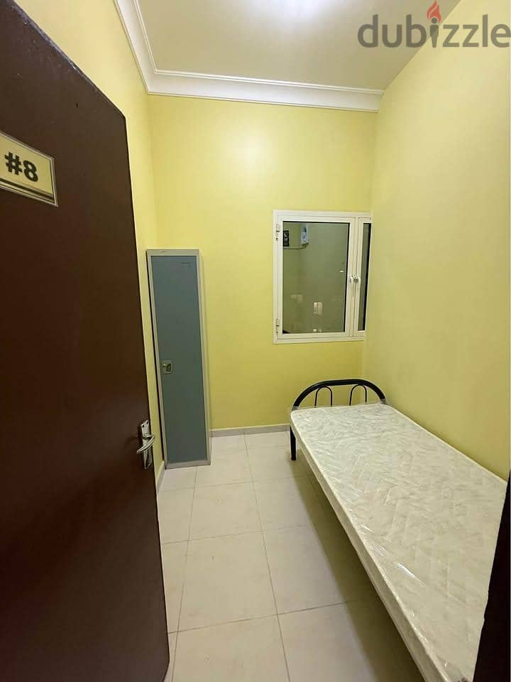 BRAND NEW EXECUTIVE MALE BEDSPACE & PARTITION ROOMS – AL MANSOURA 6