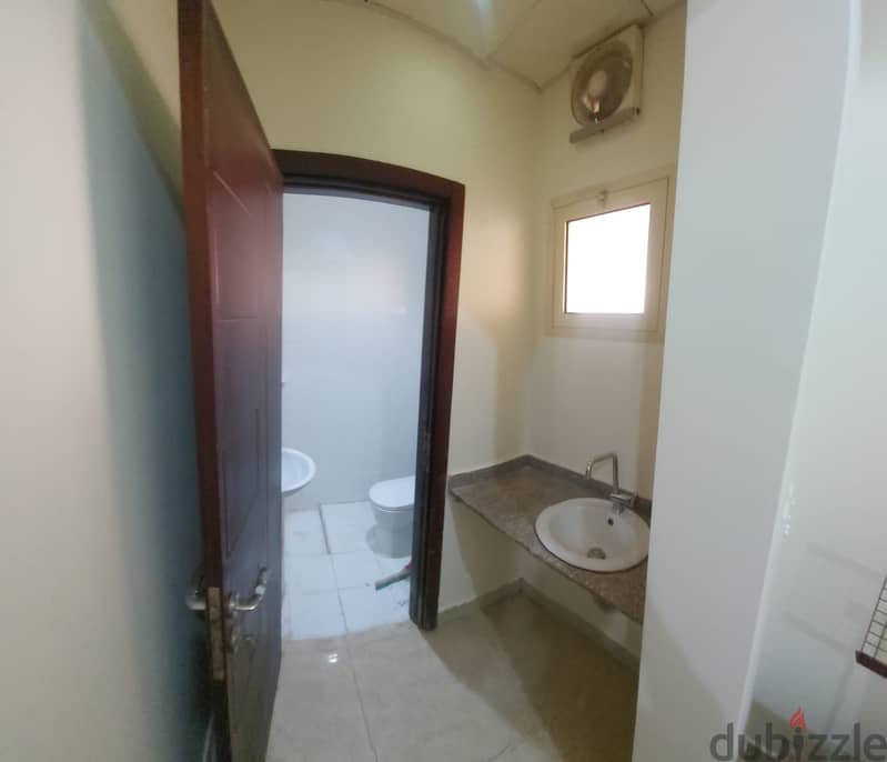 studio apartment for rent in building in Al Wakrah. 6
