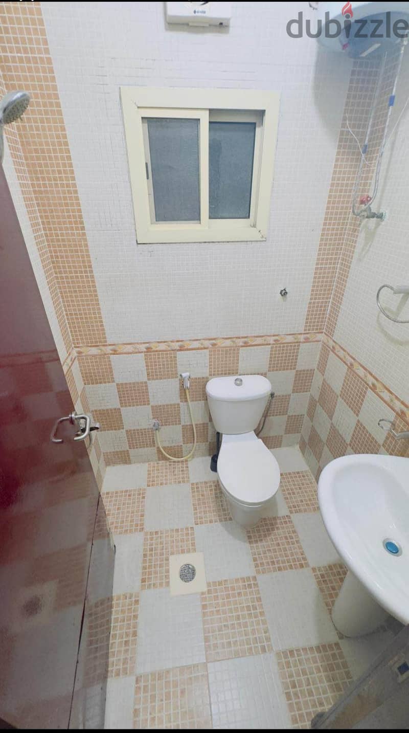 4-BHK Executive Bachelors Apartment Available In NAJMA 5