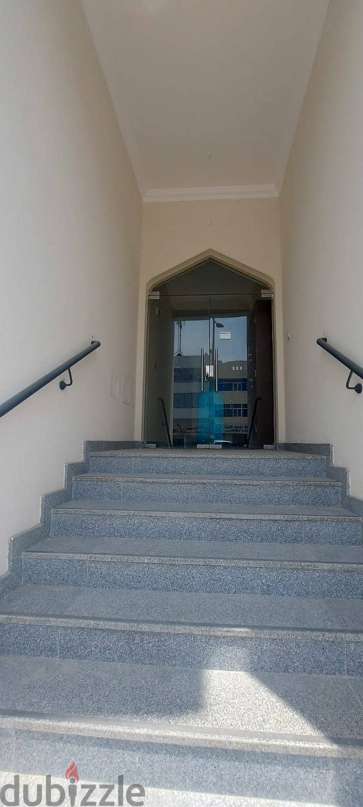 Office for rent, brand new, open 6