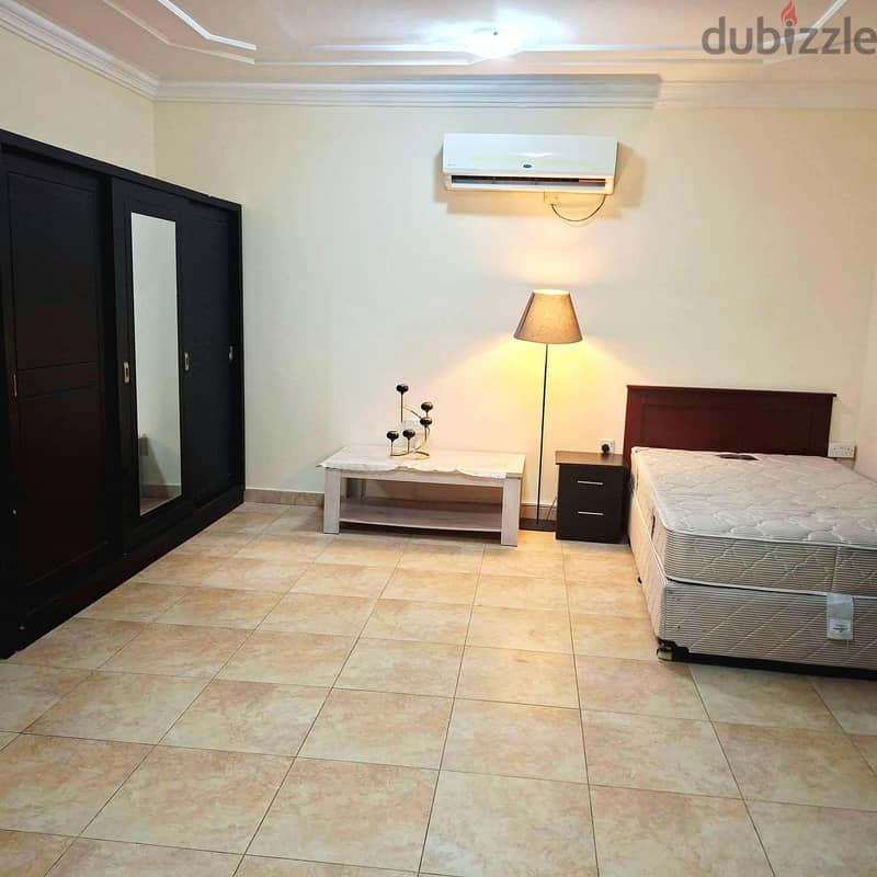 executive bachelors rooms 8