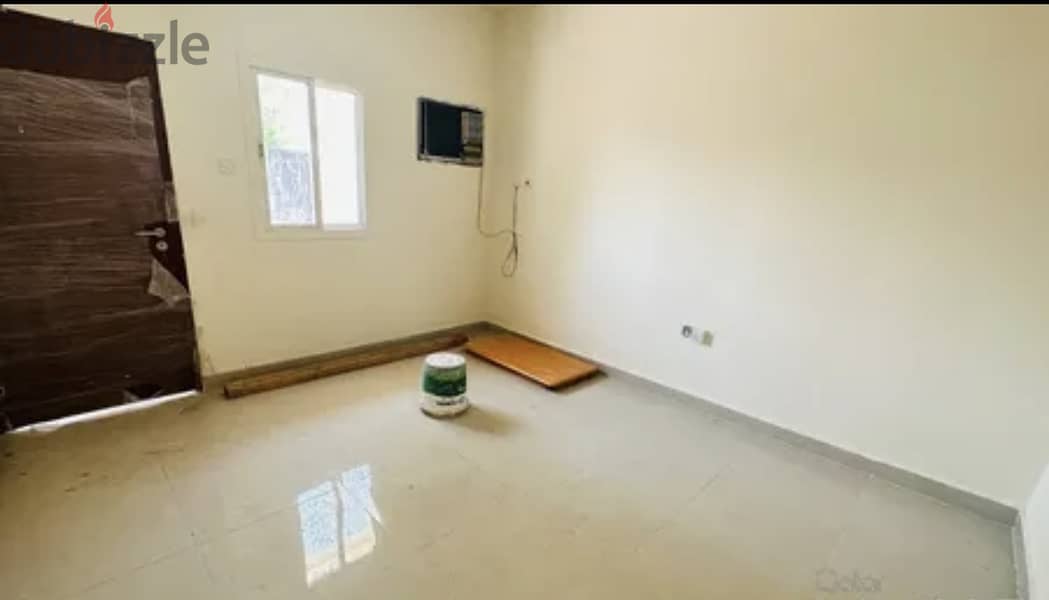 1800 Garage facilities in Doha industrial area 4