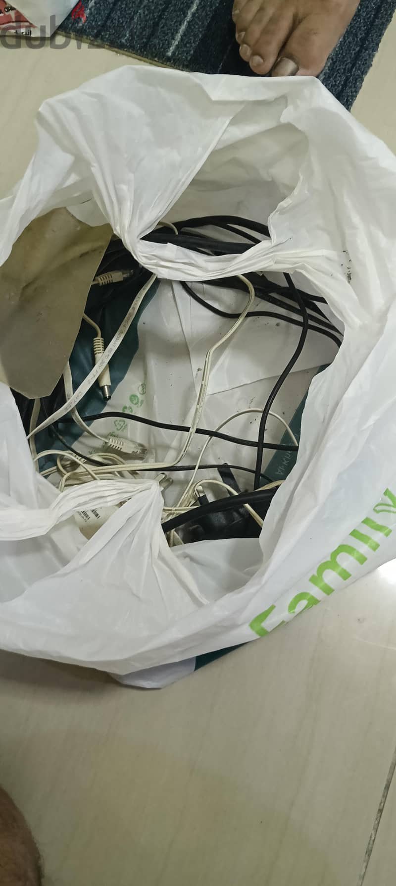 Oordoo router with television box 1