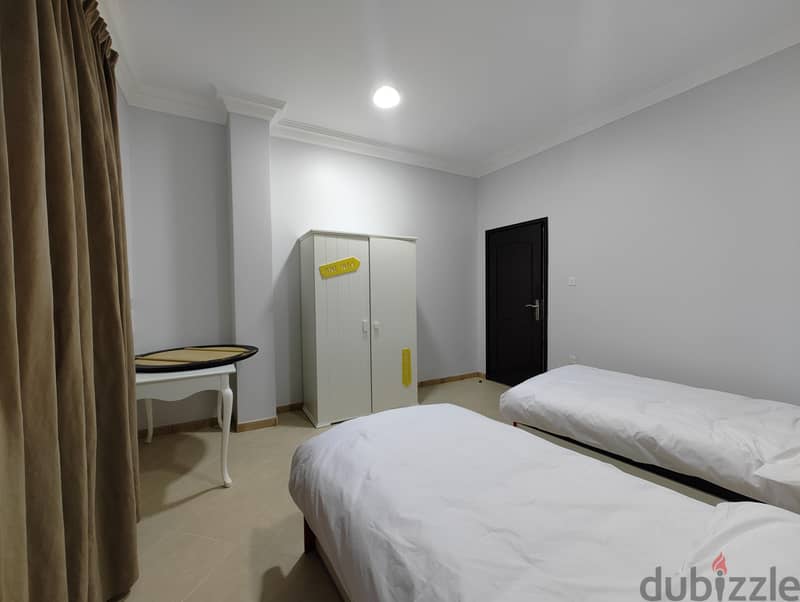 2 BHK Fully Furnished Including All Bills Near Metro 6