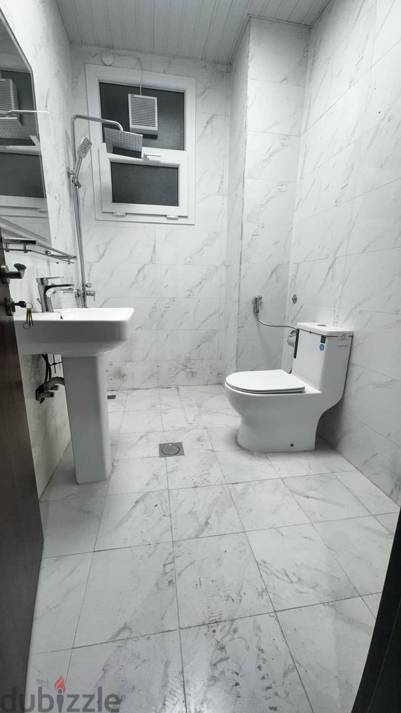 4-BEDROOMS Apartment Available For EXECUTIVE BACHELORS In OLD AIRPORT 4
