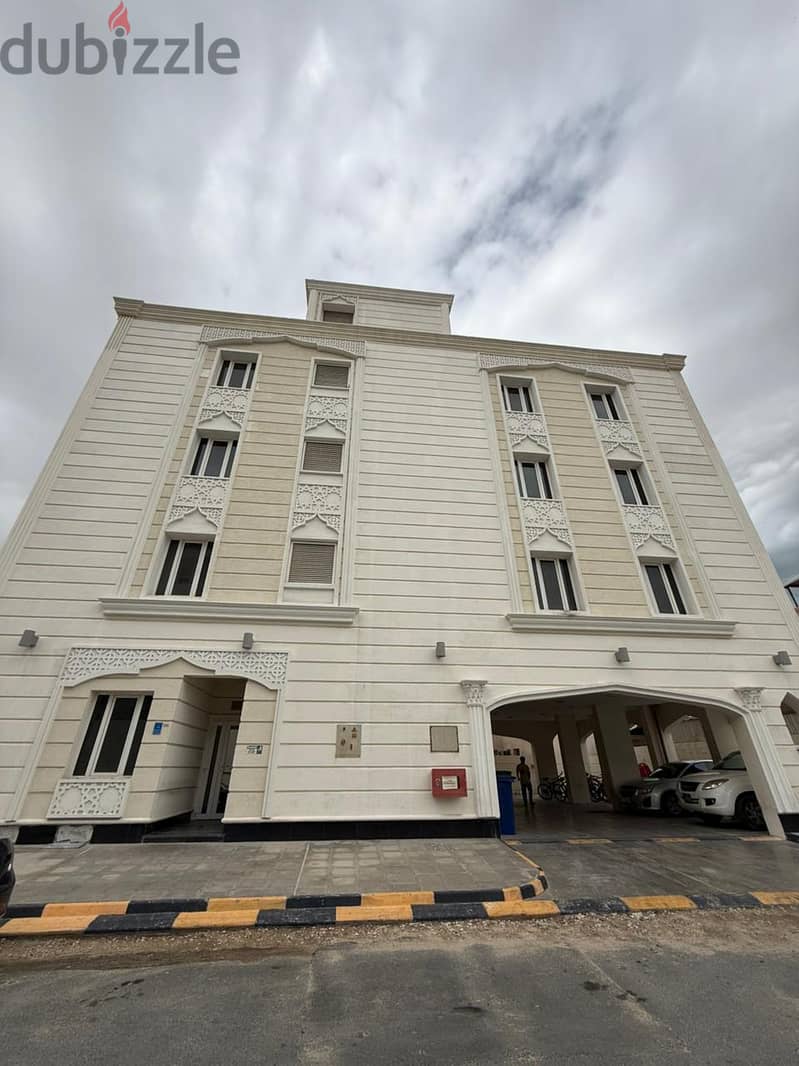 4-BEDROOMS Apartment Available For EXECUTIVE BACHELORS In OLD AIRPORT 7