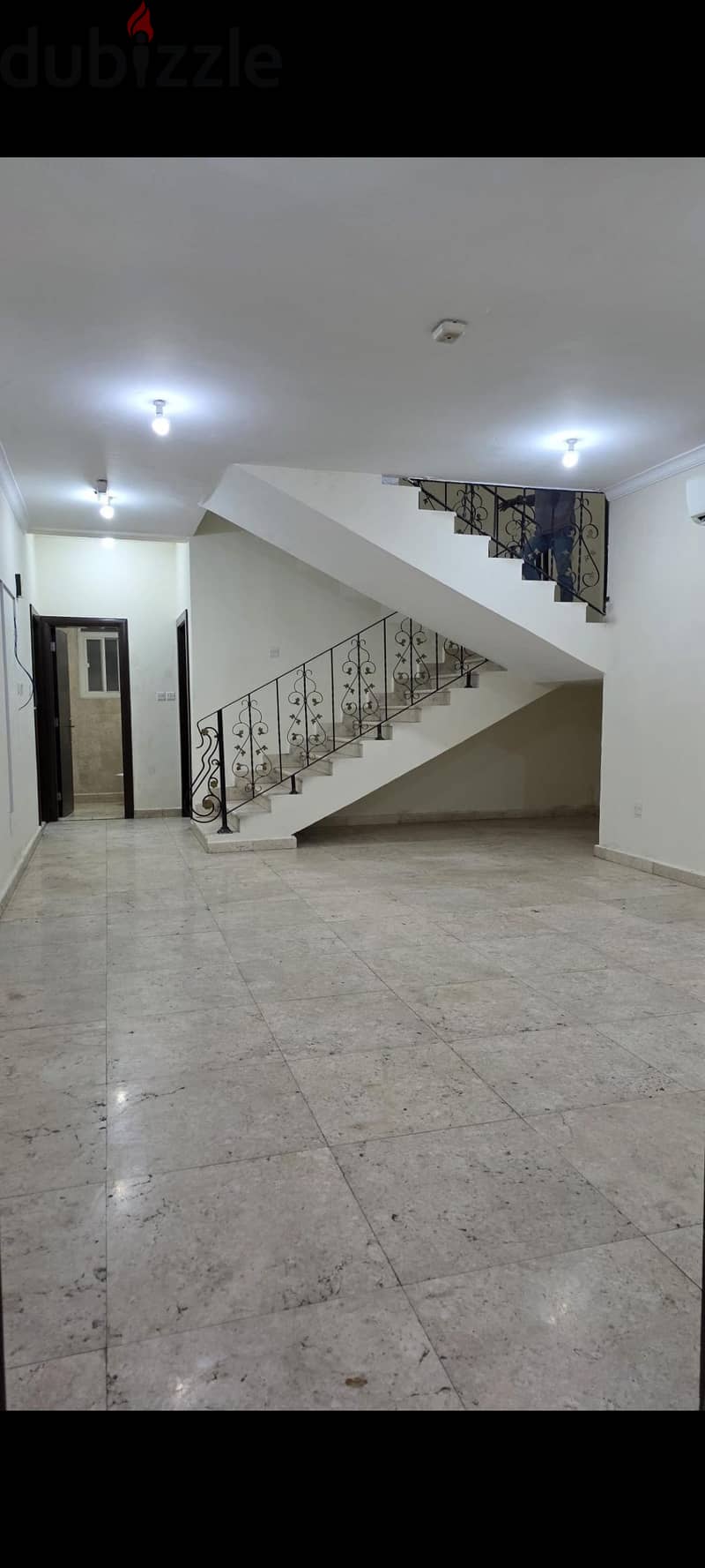 EX-BACHELORS 6-BHK Compound Villa Available In AL-RAYYAN 2