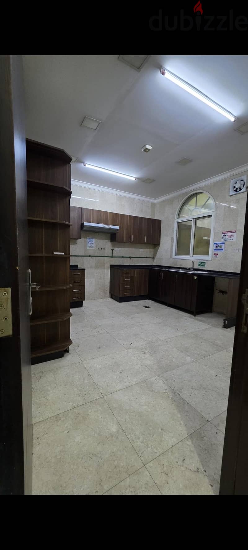 EX-BACHELORS 6-BHK Compound Villa Available In AL-RAYYAN 3