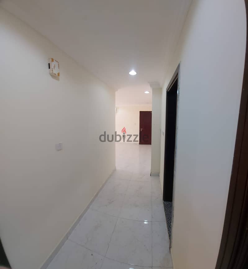 Unfurnished apartments for rent in building in Fereej Kulaib 3BHK 5