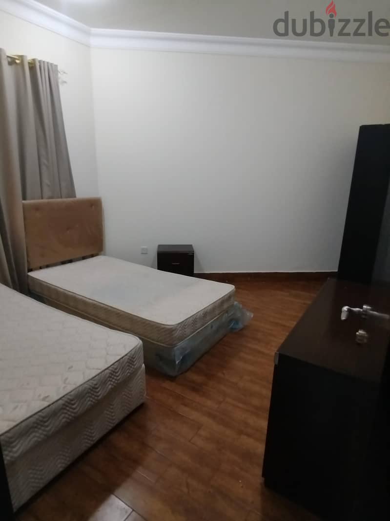 FURNISHED 2-BHK Beautiful Flat Apartment Available In BIN-OMRAN 4