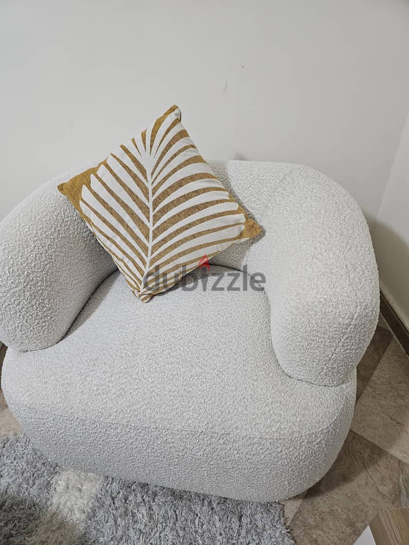 sofa set with coffee table included cusions 4