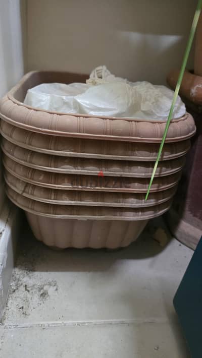 plant pots