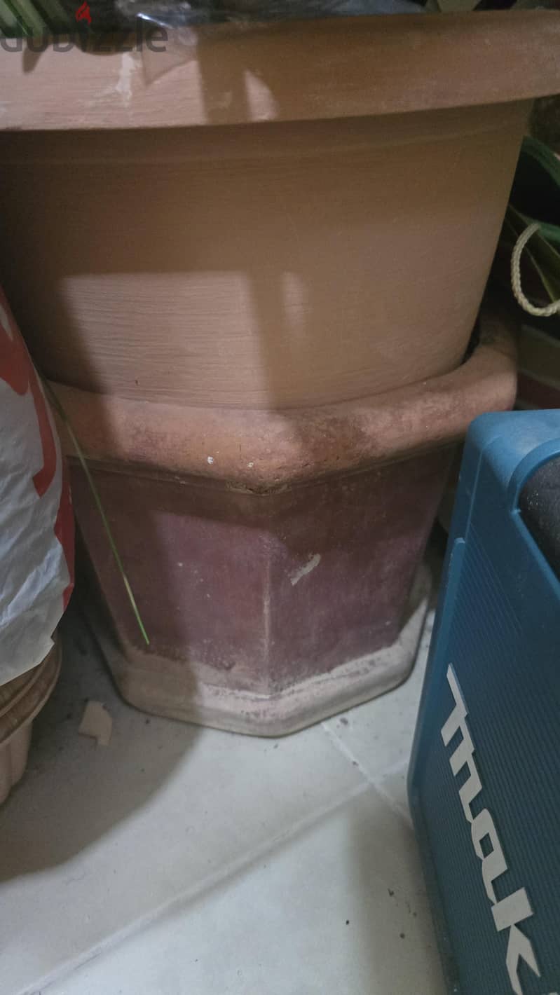 plant pots big and small 1
