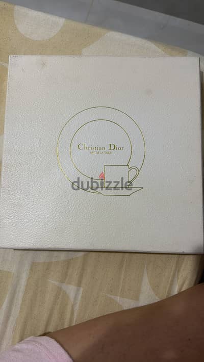 DIOR PLATE