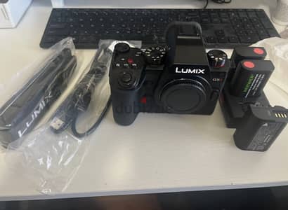 Share Panasonic LUMIX G9 PROII Mirrorless Single Lens