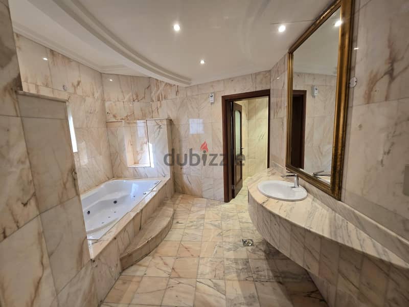Premium commercial Villa For Rent 8