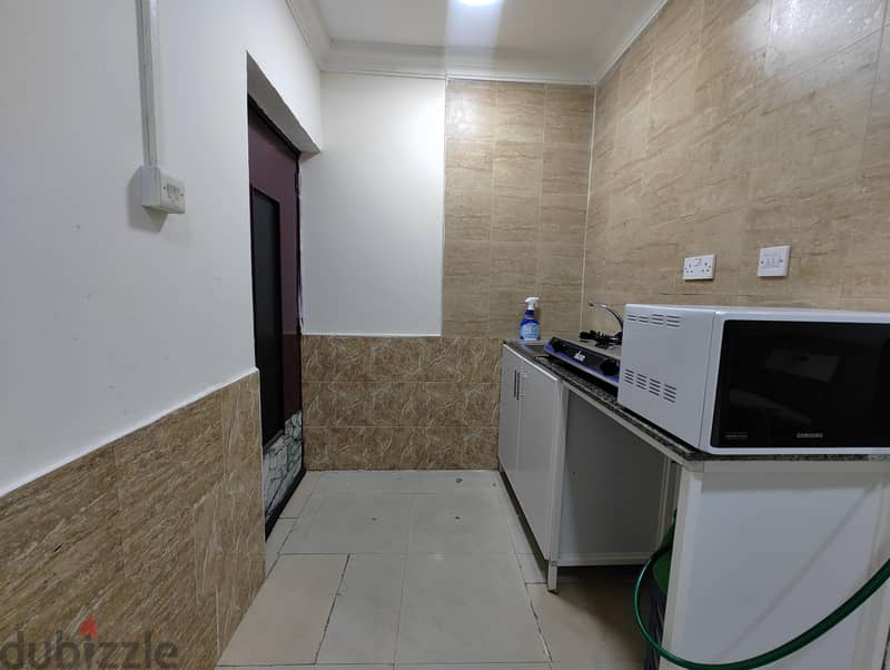 Studio Fully Furnished Including All Bills Near Metro 4