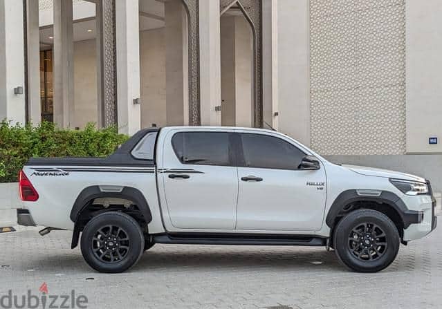 Toyota Hilux 2022 ADVENTURE 3