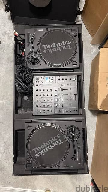 Technics SL-1200MK7 DJ Package with Pioneer DJM-800 Mixer