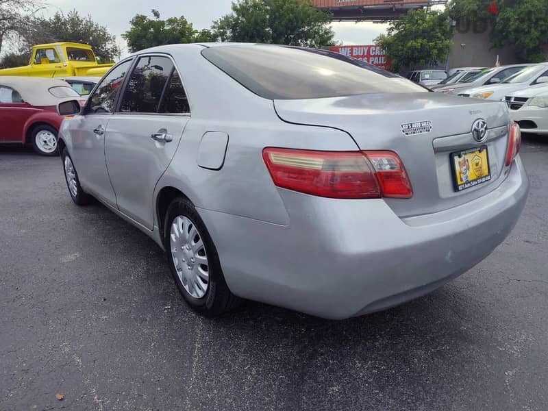 2009 Toyota Camry LE 4dr Sedan - imo ID :: Muhammadhassan44 1