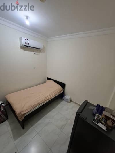family room for rent in Al wakhra