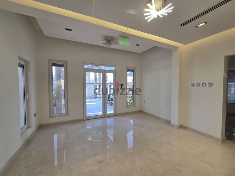 Premium Commercial  Villa for Rent – New slata 18