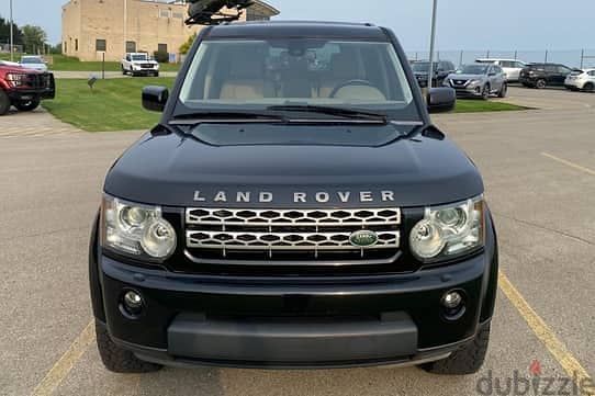 Land Rover LR4 2011 1