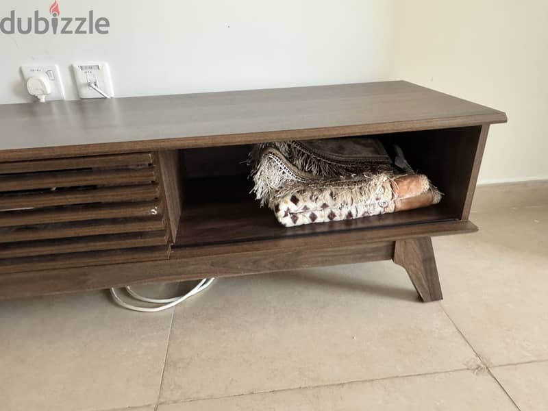 Home Centre TV Unit 2