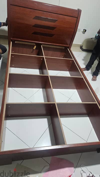 Medicated Mattress With Wooden Cot (Single)