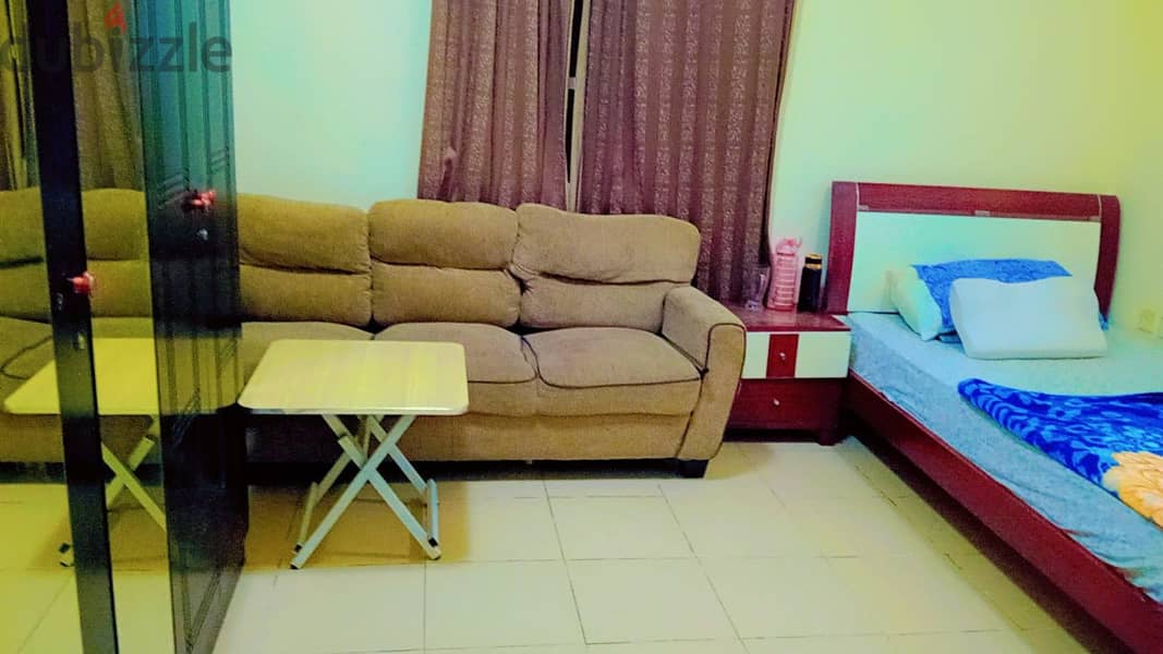 studio couple room 2