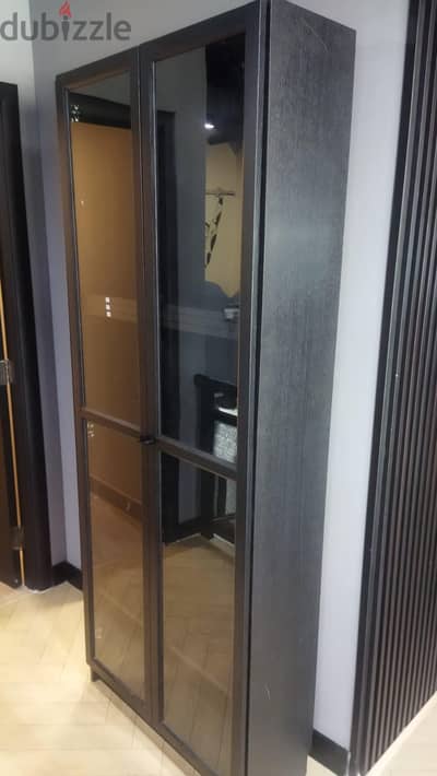 cabinet metal shelve and table