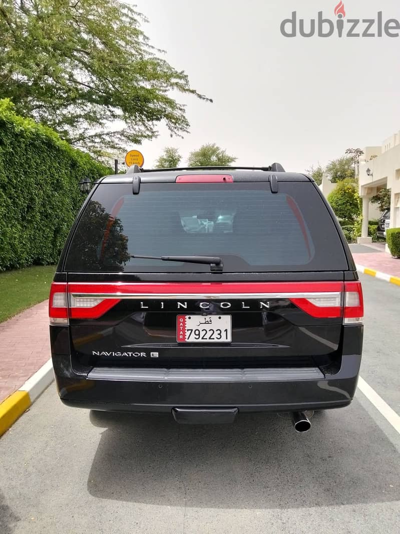 Lincoln Navigator 2017 Reserve 4